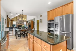 15 Providence Dr, Raritan Township, NJ 08822 - Photo 15