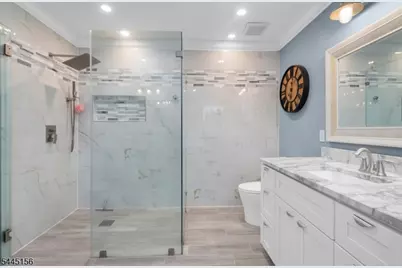 15 Providence Dr, Raritan Township, NJ 08822 - Photo 23