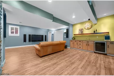 15 Providence Dr, Raritan Township, NJ 08822 - Photo 39