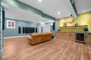 15 Providence Dr, Raritan Township, NJ 08822 - Photo 39