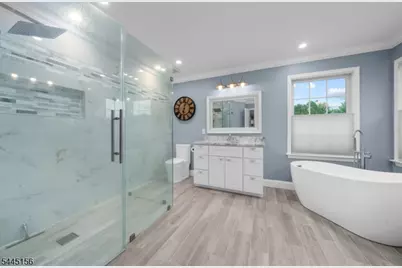 15 Providence Dr, Raritan Township, NJ 08822 - Photo 25