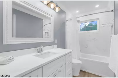 15 Providence Dr, Raritan Township, NJ 08822 - Photo 33