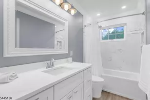 15 Providence Dr, Raritan Township, NJ 08822 - Photo 33