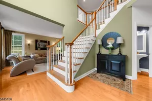15 Providence Dr, Raritan Township, NJ 08822 - Photo 3