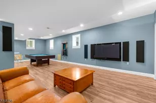 15 Providence Dr, Raritan Township, NJ 08822 - Photo 37