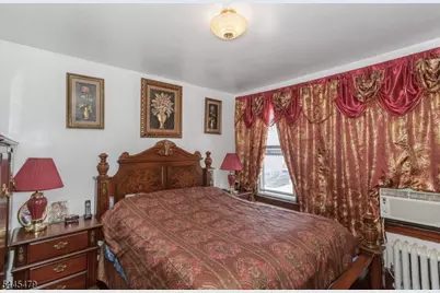 73 Bergen Ave, Clifton, NJ 07011 - Photo 13