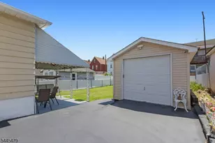 73 Bergen Ave, Clifton, NJ 07011 - Photo 19