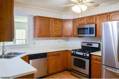53 Castleton Rd, Montgomery Township, NJ 08540 - Photo 7