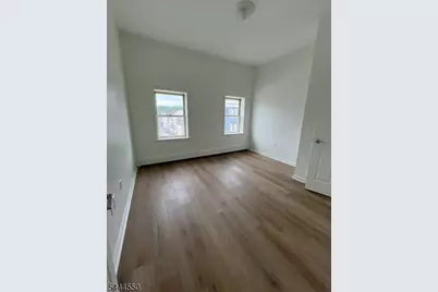403 S Main St - Unit #302, Phillipsburg, NJ 08865 - Photo 5