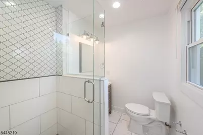 39 Park Ter #39, Caldwell, NJ 07006 - Photo 15