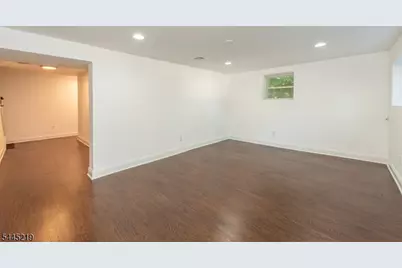 39 Park Ter #39, Caldwell, NJ 07006 - Photo 21