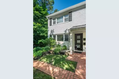 39 Park Ter #39, Caldwell, NJ 07006 - Photo 3