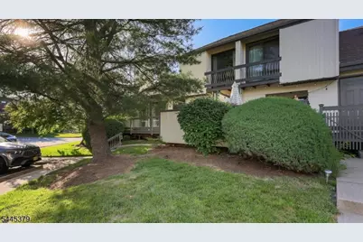 288 Crabtree Ct, Bernards Township, NJ 07920 - Photo 3