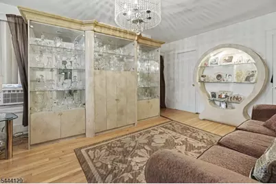 77 Orange Ave, Irvington, NJ 07111 - Photo 9