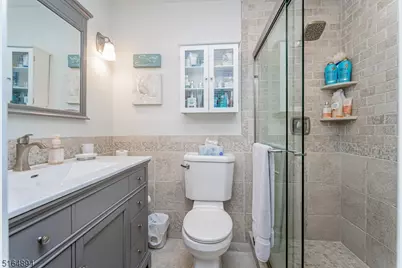245 Crabtree Ct, Bernards Township, NJ 07920 - Photo 13