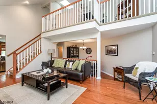 245 Crabtree Ct, Bernards Township, NJ 07920 - Photo 7