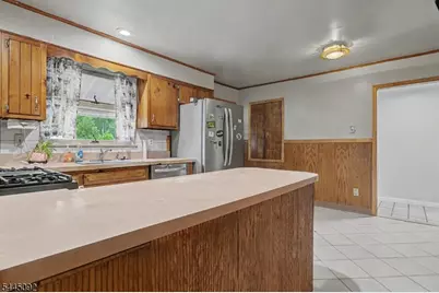 3 Darwin Rd, Franklin Township, NJ 08873 - Photo 11