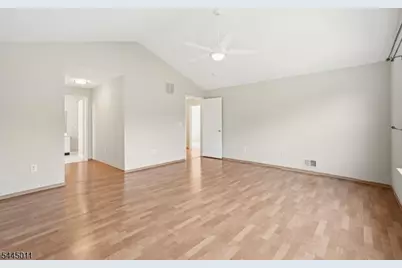 43 Hancock Dr, Morris Township, NJ 07960 - Photo 17