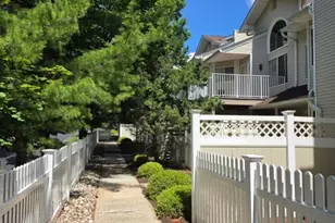 70 Academy Ct Ondo, Bedminster Township, NJ 07921 - Photo 5