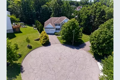 6 McCune Ct, West Orange Township, NJ 07052 - Photo 5