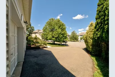 6 McCune Ct, West Orange Township, NJ 07052 - Photo 43