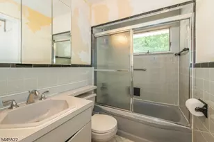 319 Winifred Dr, Totowa, NJ 07512 - Photo 13