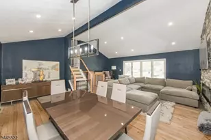 319 Winifred Dr, Totowa, NJ 07512 - Photo 3