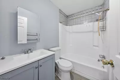 20-613 Delar Pky, Franklin Township, NJ 08823 - Photo 7