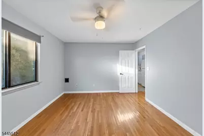 20-613 Delar Pky, Franklin Township, NJ 08823 - Photo 5