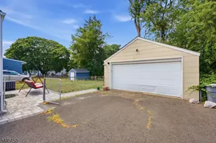 2697 Woodbridge Ave, Edison, NJ 08817 - Photo 33