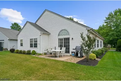 79 Renaissance Blvd, Franklin Township, NJ 08873 - Photo 15
