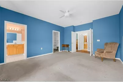 79 Renaissance Blvd, Franklin Township, NJ 08873 - Photo 11