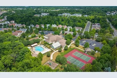 79 Renaissance Blvd, Franklin Township, NJ 08873 - Photo 23