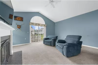 79 Renaissance Blvd, Franklin Township, NJ 08873 - Photo 7