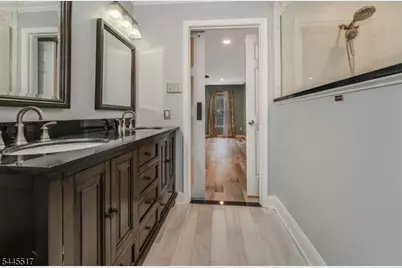 209 Kuhl Rd, Raritan Township, NJ 08822 - Photo 23