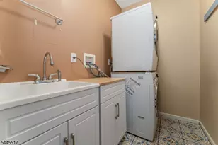 209 Kuhl Rd, Raritan Township, NJ 08822 - Photo 39
