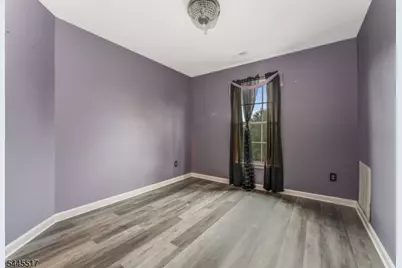 209 Kuhl Rd, Raritan Township, NJ 08822 - Photo 31