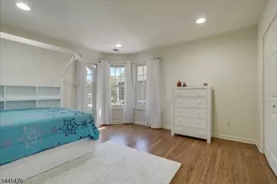 9 Rockhall Ct, Hardyston Township, NJ 07419 - Photo 17