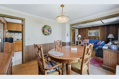 40-2 Dupont St, North Plainfield, NJ 07060 - Photo 3