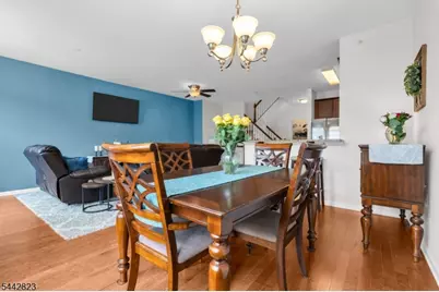 504 Lopez Ln, Morris Plains, NJ 07950 - Photo 7