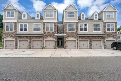 504 Lopez Ln, Morris Plains, NJ 07950 - Photo 1
