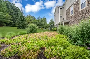 504 Lopez Ln, Morris Plains, NJ 07950 - Photo 31