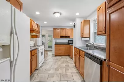 21 Birch St, West Orange Township, NJ 07052 - Photo 15