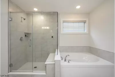 22 Hilltop Dr, North Caldwell, NJ 07006 - Photo 23