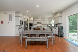22 Hilltop Dr, North Caldwell, NJ 07006 - Photo 11