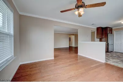 32 Rebecca Rd, East Hanover Township, NJ 07936 - Photo 7