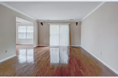 32 Rebecca Rd, East Hanover Township, NJ 07936 - Photo 3