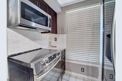 71 Ridge St #3, City Of Orange Twp., NJ 07050 - Photo 9