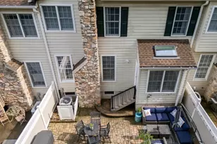 58 Patriot Hill Dr, Bernards Township, NJ 07920 - Photo 5