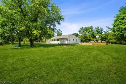 37 Barley Sheaf Rd, Raritan Township, NJ 08822 - Photo 35